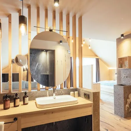 Hotel Tirolerhof 3*